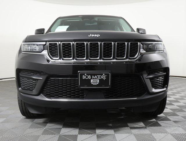 2023 Jeep Grand Cherokee Laredo 4x4
