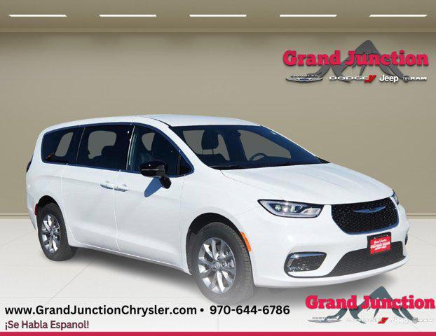 2026 Chrysler Pacifica Select AWD for sale in Grand Junction, CO