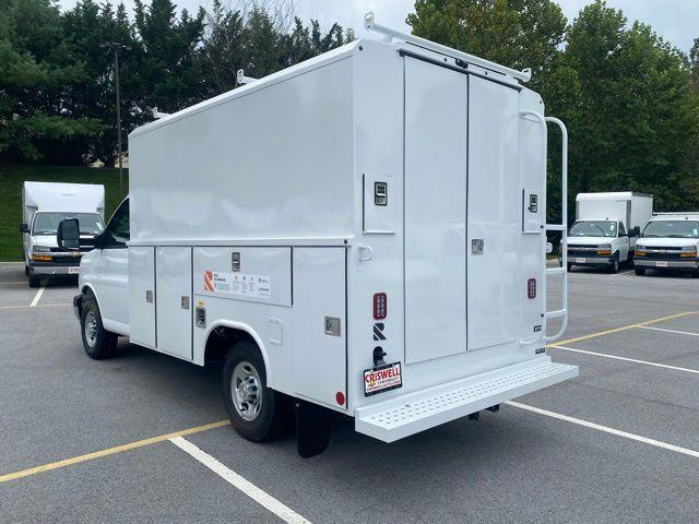 2025 Chevrolet Express Cutaway Work Van