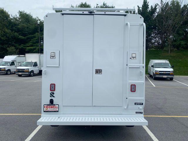 2025 Chevrolet Express Cutaway Work Van