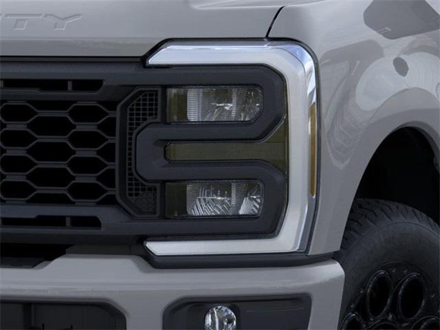 2025 Ford F-350 XLT