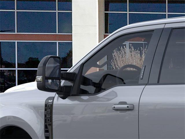 2025 Ford F-350 XLT