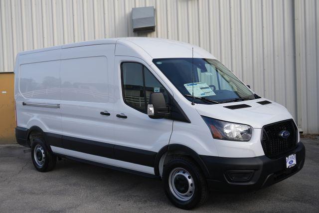 2025 Ford Transit Cargo Van Base for sale in Kansas City, MO