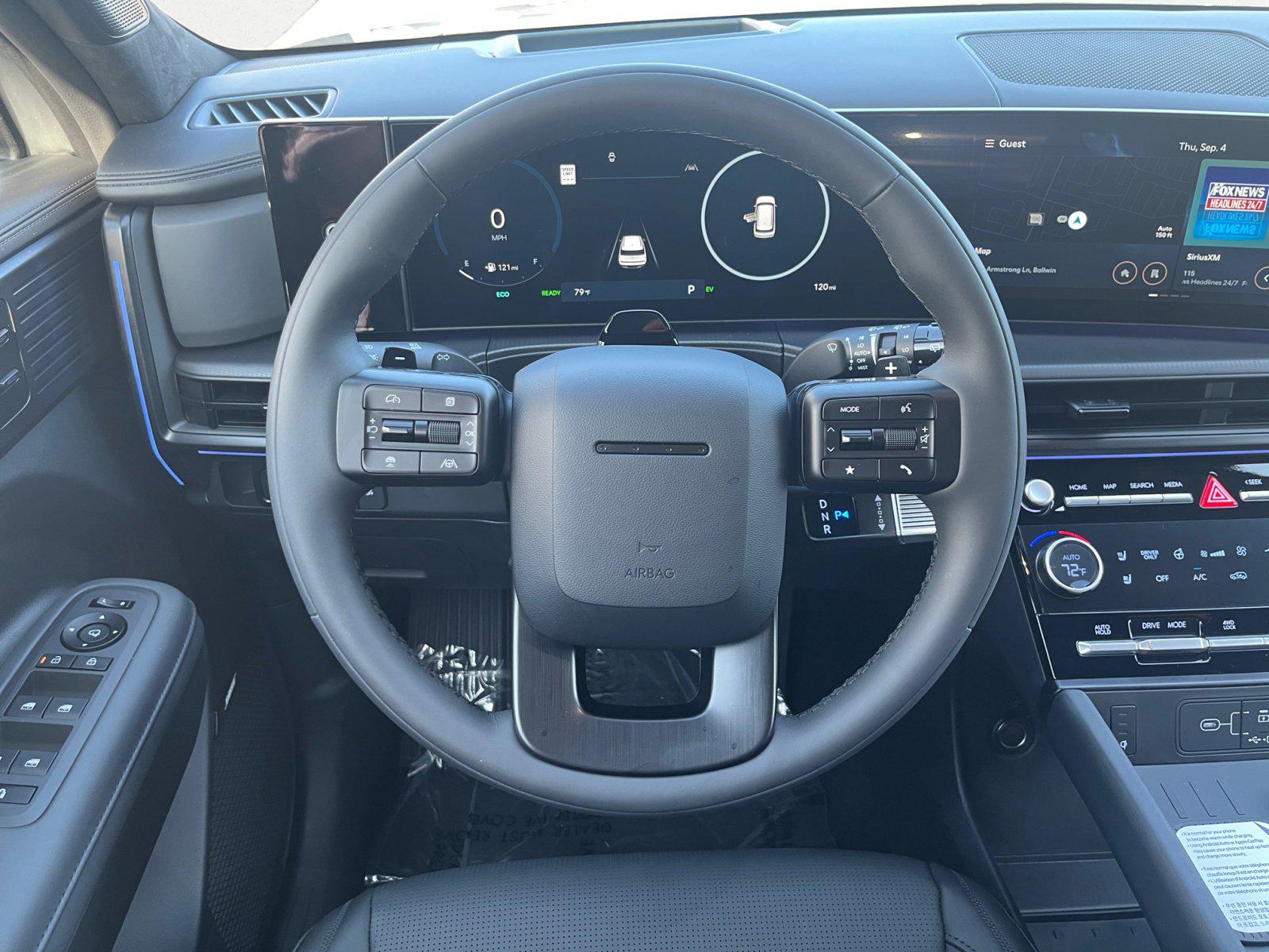 2026 Hyundai Santa Fe Calligraphy - Photo 12