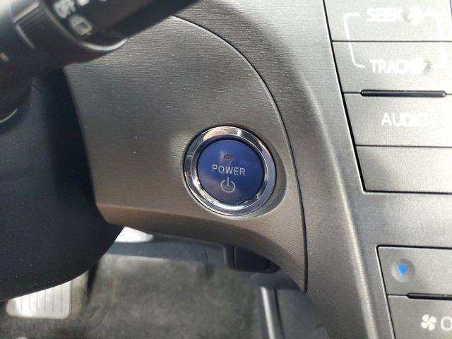 2013 Toyota Prius Three