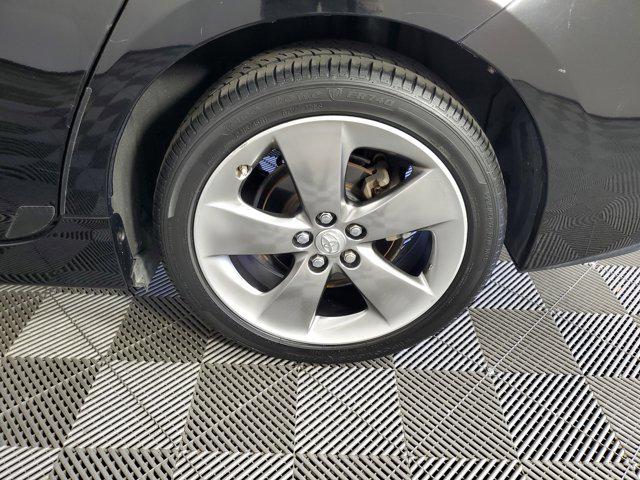 2013 Toyota Prius Three