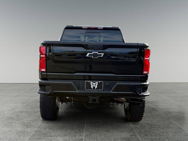2025 Chevrolet Silverado 2500HD 4WD Crew Cab Standard Bed LT
