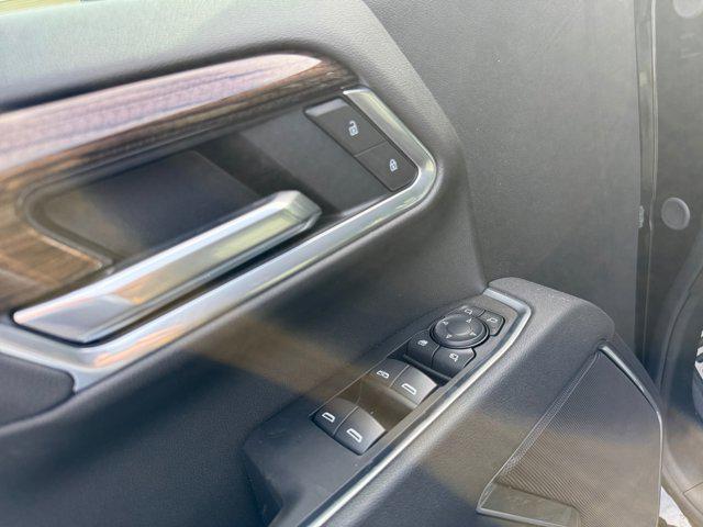 2025 Chevrolet Silverado 2500HD 4WD Crew Cab Standard Bed LT