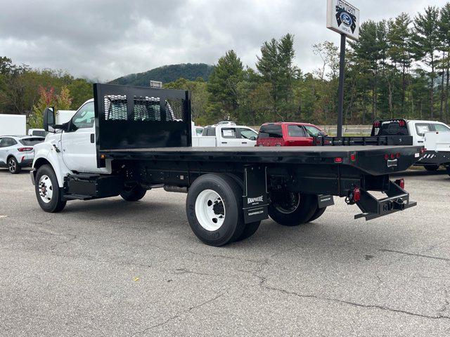 2025 Ford F-650 Base