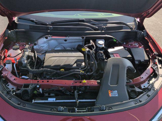 2026 Buick NV Preferred FWD