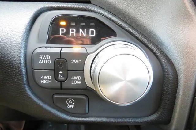 2026 Ram 1500 Laramie Crew Cab 4x4 5'7" Box