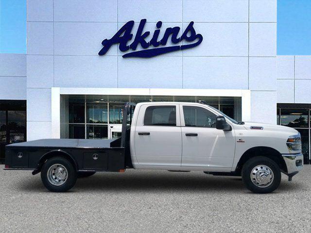 2026 RAM Ram 3500 Chassis Cab RAM 3500 TRADESMAN CREW CAB CHASSIS 4X2 60 CA