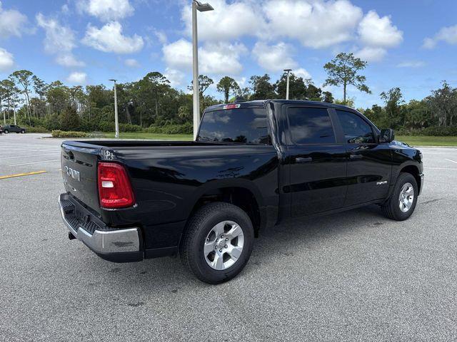 2025 RAM Ram 1500 RAM 1500 BIG HORN CREW CAB 4X2 57 BOX