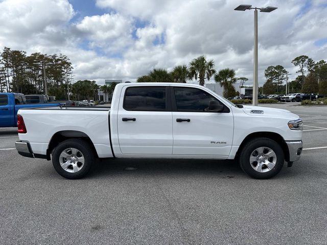 2025 RAM Ram 1500 RAM 1500 BIG HORN CREW CAB 4X2 57 BOX
