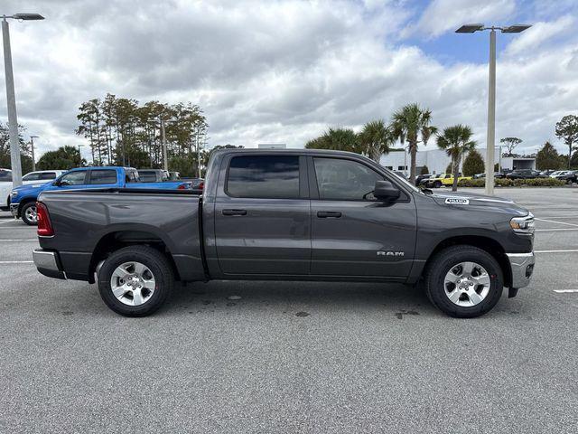 2025 RAM Ram 1500 RAM 1500 BIG HORN CREW CAB 4X2 57 BOX