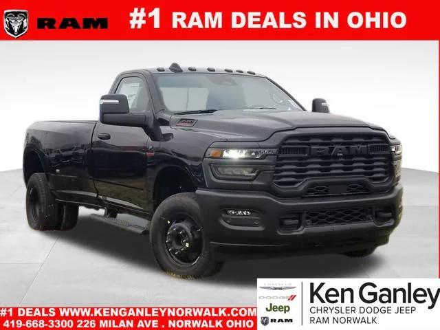 2026 RAM Ram 3500 RAM 3500 TRADESMAN REGULAR CAB 4X4 8 BOX