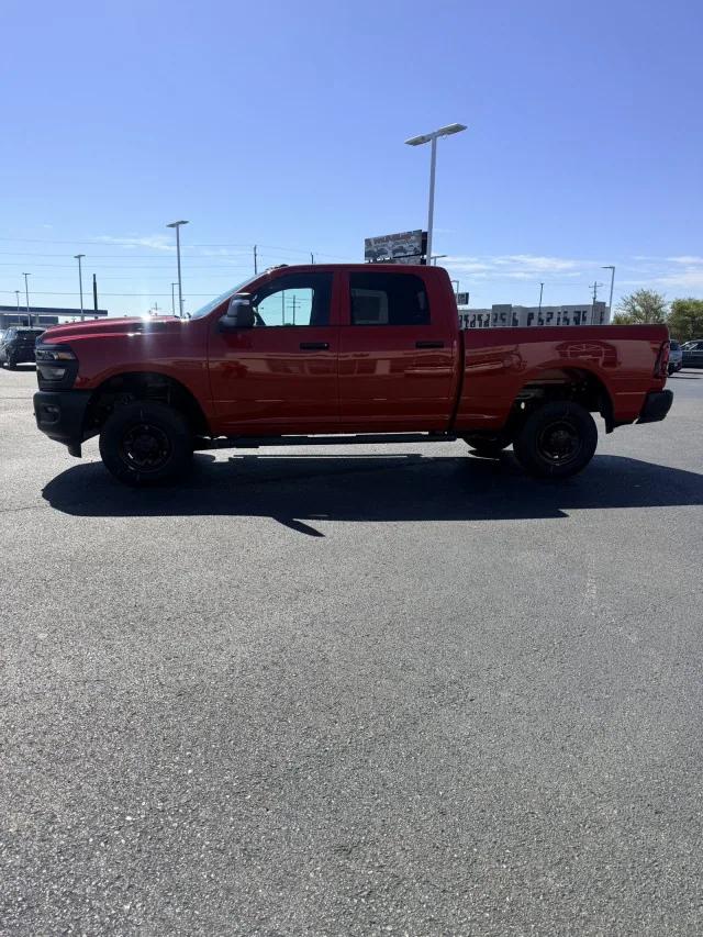 2026 RAM 2500 RAM 2500 TRADESMAN CREW CAB 4X4 64 BOX