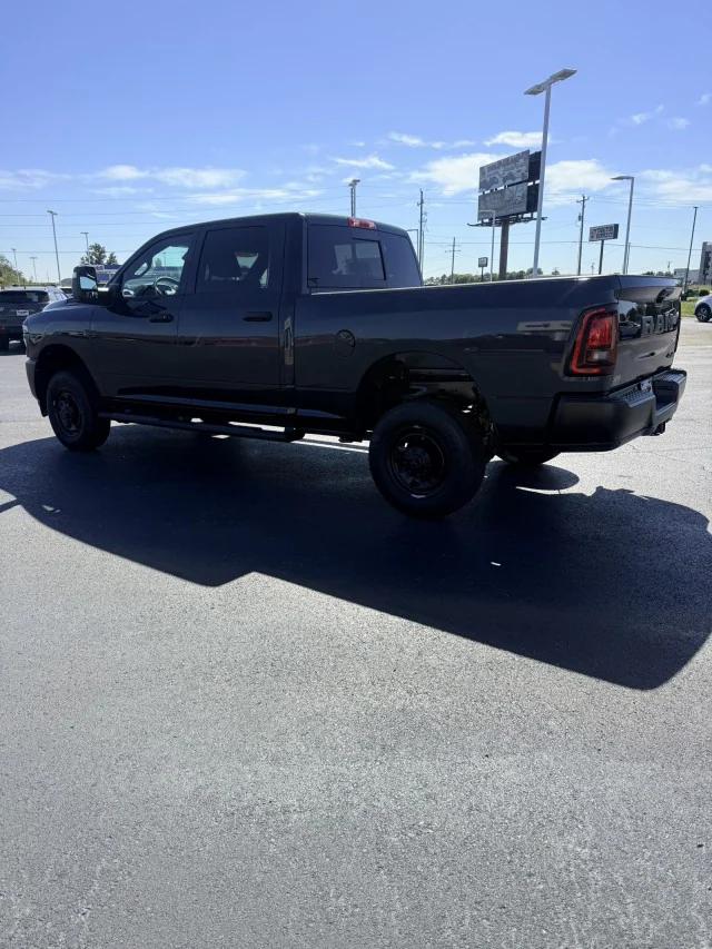 2026 RAM 2500 RAM 2500 TRADESMAN CREW CAB 4X4 64 BOX