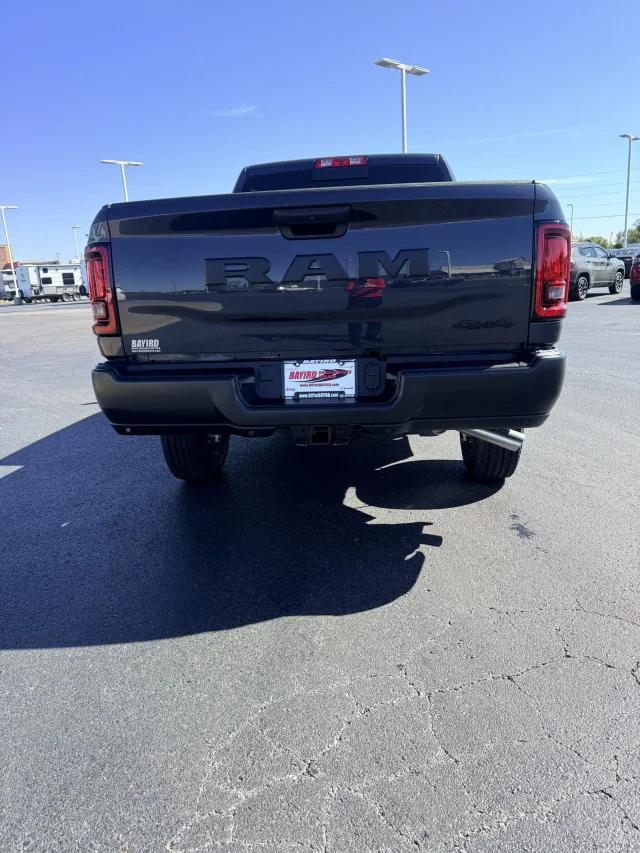 2026 RAM 2500 RAM 2500 TRADESMAN CREW CAB 4X4 64 BOX