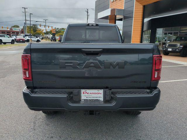 2026 Ram 2500 Big Horn Crew Cab 4x4 8' Box
