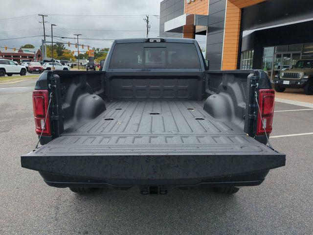 2026 Ram 2500 Big Horn Crew Cab 4x4 8' Box