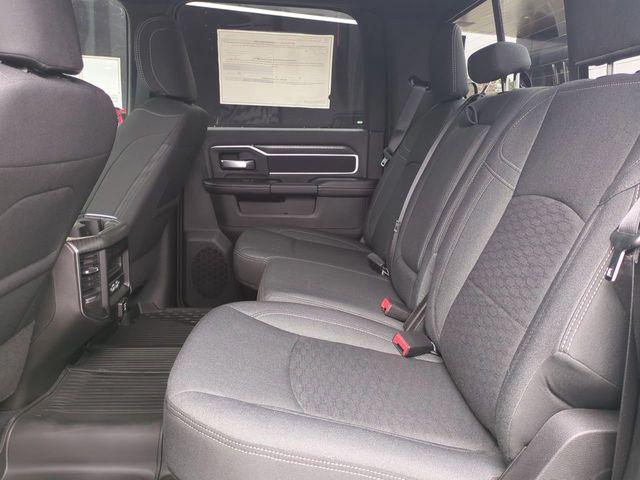 2026 Ram 2500 Big Horn Crew Cab 4x4 8' Box