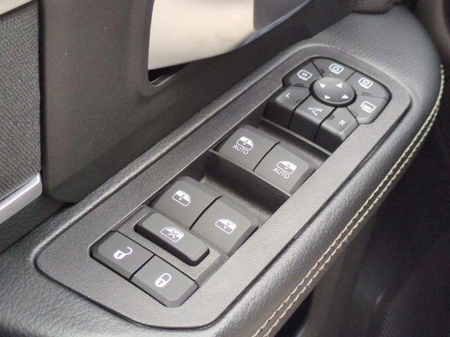 2026 Ram 2500 Big Horn Crew Cab 4x4 8' Box