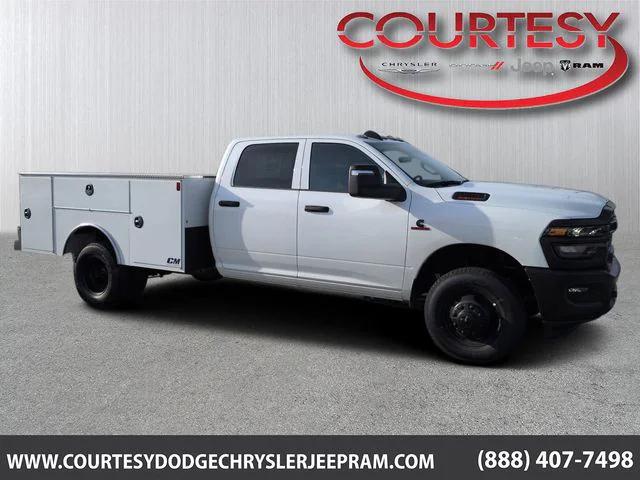 2026 RAM Ram 3500 Chassis Cab RAM 3500 TRADESMAN CREW CAB CHASSIS 4X4 60 CA