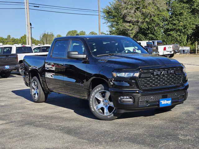 2025 RAM Ram 1500 RAM 1500 TRADESMAN CREW CAB 4X2 57 BOX