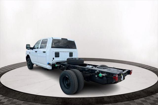 2026 RAM Ram 3500 Chassis Cab RAM 3500 TRADESMAN CREW CAB CHASSIS 4X2 60 CA