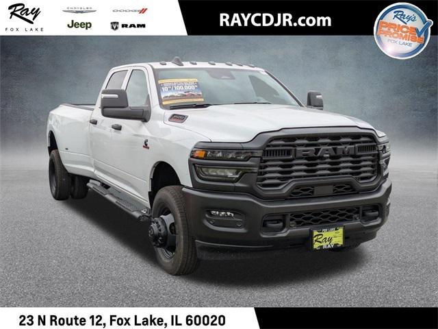 2026 RAM Ram 3500 RAM 3500 TRADESMAN CREW CAB 4X4 8 BOX