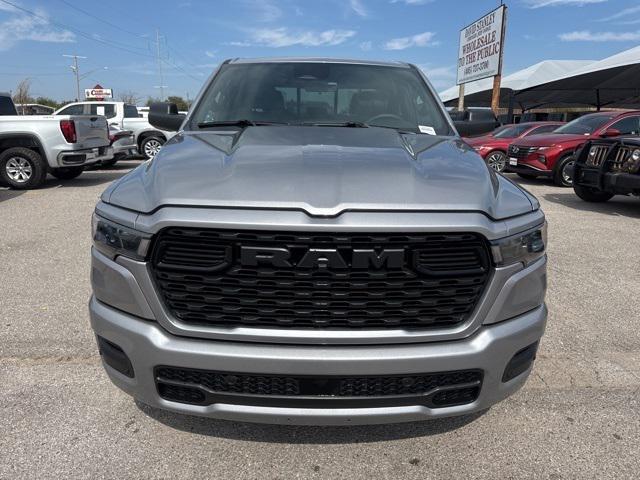 2025 RAM Ram 1500 RAM 1500 TRADESMAN CREW CAB 4X2 57 BOX