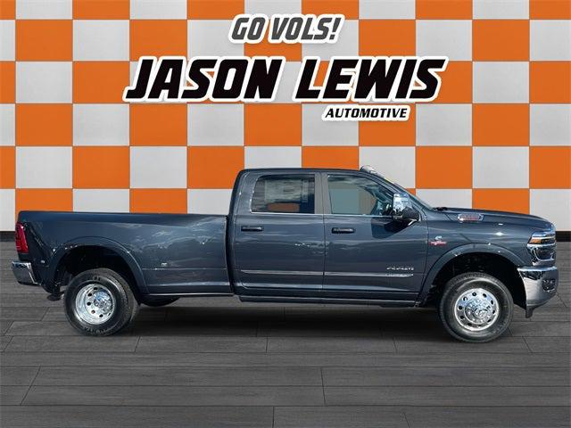 2026 RAM Ram 3500 RAM 3500 LIMITED CREW CAB 4X4 8 BOX