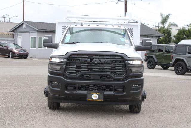 2026 RAM Ram 3500 Chassis Cab RAM 3500 TRADESMAN CHASSIS REGULAR CAB 4X2 84 CA