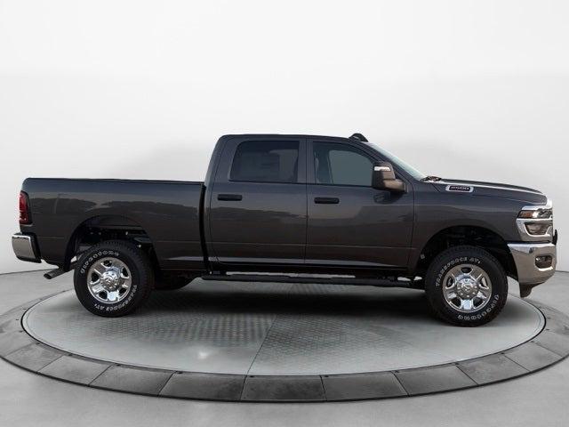 2026 RAM Ram 2500 RAM 2500 TRADESMAN CREW CAB 4X4 64 BOX 2026 RAM Ram 2500 RAM 2500 TRADESMAN CREW CAB 4X4 64 BOX