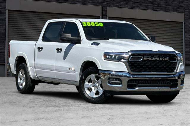 2025 RAM 1500 Big Horn Crew Cab 4x2 57 Box