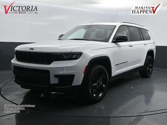 2023 Jeep Grand Cherokee L Altitude 4x2