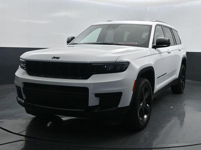 2023 Jeep Grand Cherokee L Altitude 4x2