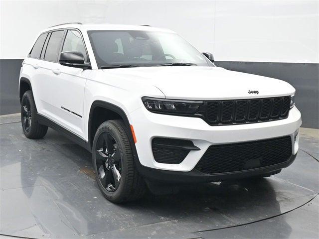2025 Jeep Grand Cherokee GRAND CHEROKEE ALTITUDE 4X4