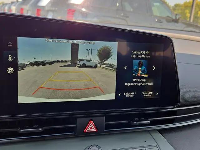 2025 Hyundai Elantra Hybrid Limited