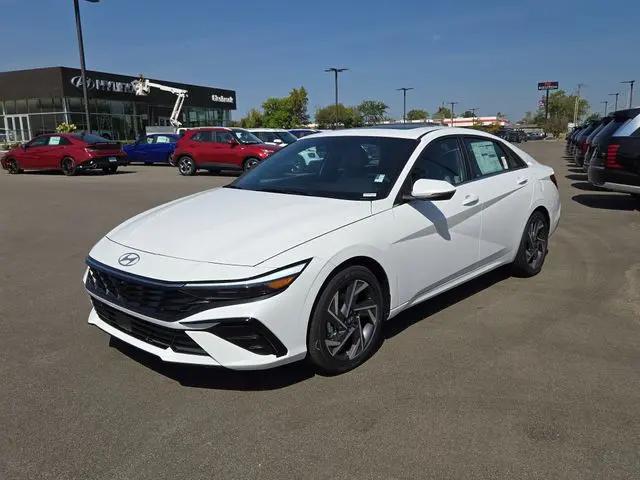 2025 Hyundai Elantra Hybrid Limited