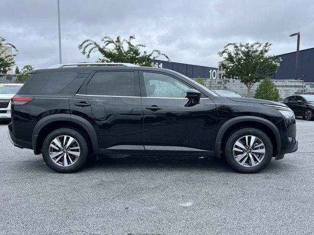 2024 Nissan Pathfinder SL 4WD