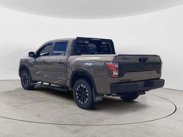 2021 Nissan TITAN Crew Cab PRO-4X 4x4