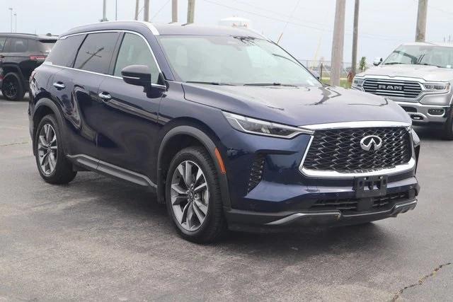 2022 INFINITI QX60 LUXE 2022 INFINITI QX60 LUXE