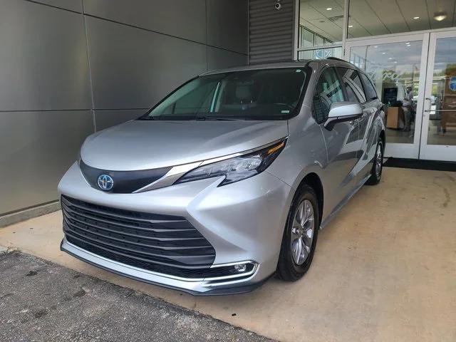 2024 Toyota Sienna XLE 2024 Toyota Sienna XLE