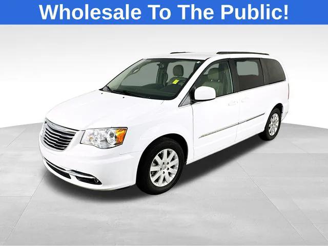 2016 Chrysler Town and Country Touring