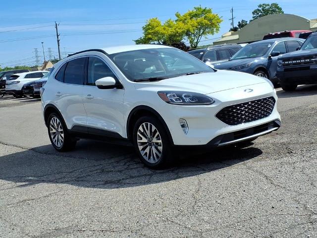2020 Ford Escape Titanium Hybrid