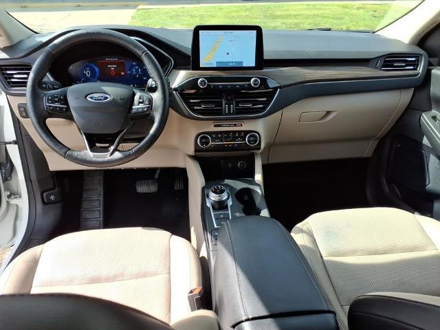 2020 Ford Escape Titanium Hybrid