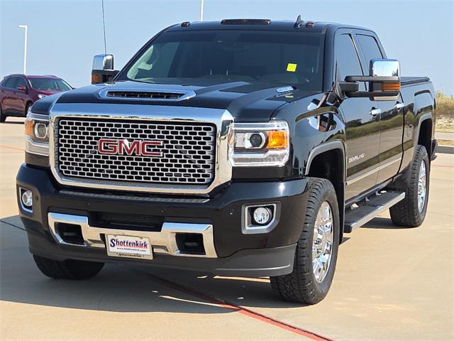 2017 GMC Sierra 2500HD Denali