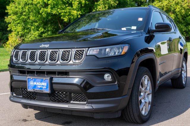 2023 Jeep Compass Latitude Lux FWD